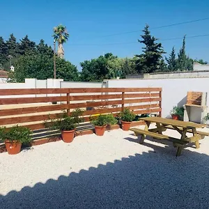 https://villa-marilu.hotelsincadiz.net